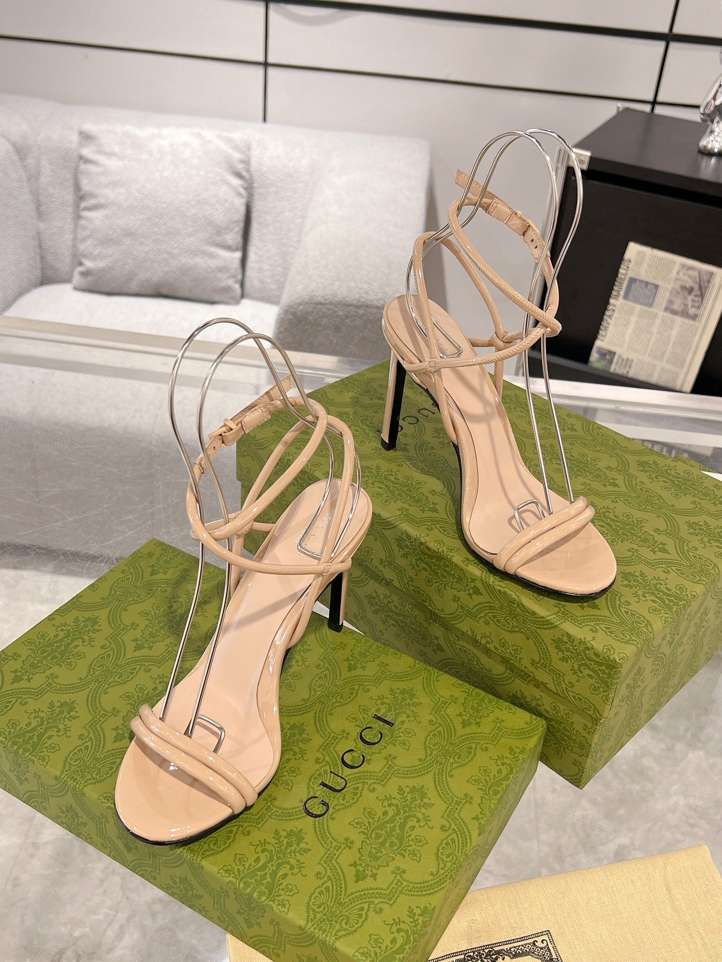 GG 105 STRAPPY SANDAL BEIGE CALFSKIN - 35