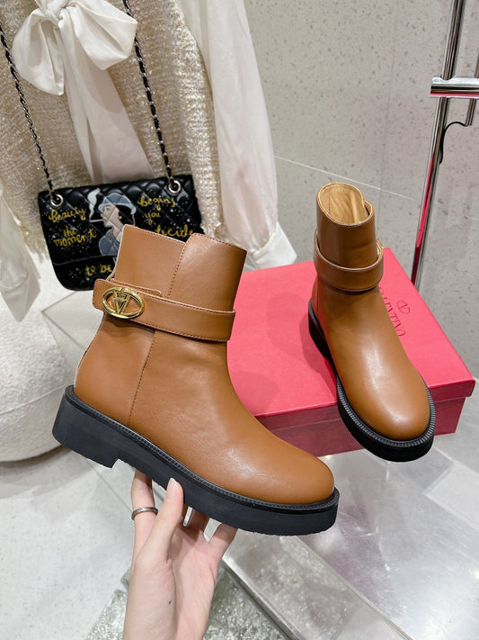 VLOGO SIGNATURE COPPER BROWN CALFSKIN ANKLE BOOT 30MM - 35