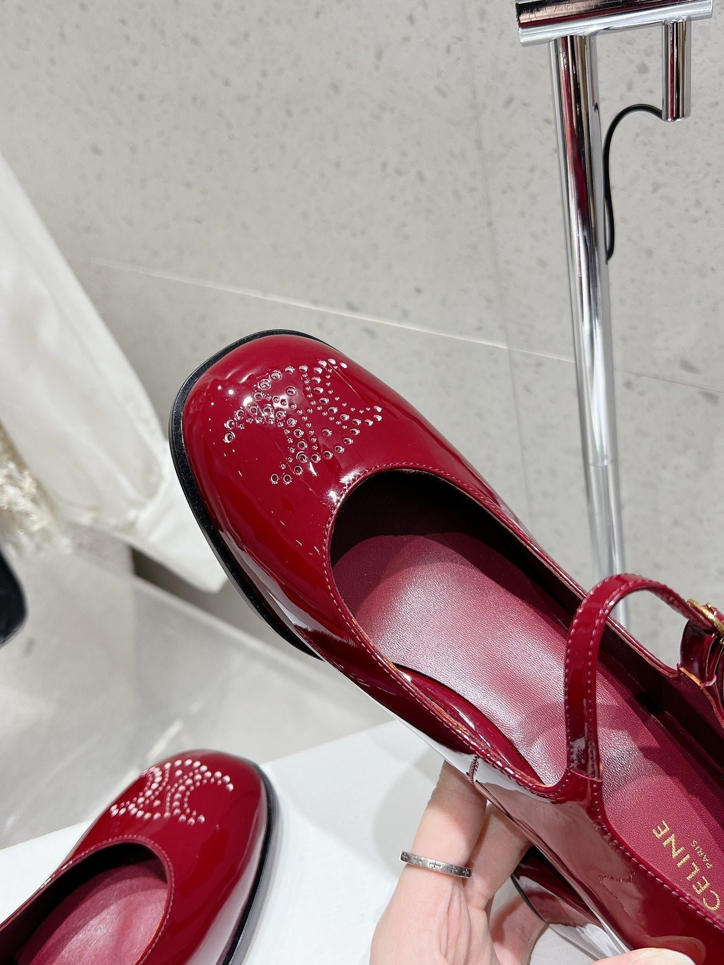 HIGH MARY JANE SHOES IN GARNET RED PATENT CALFSKIN - 35