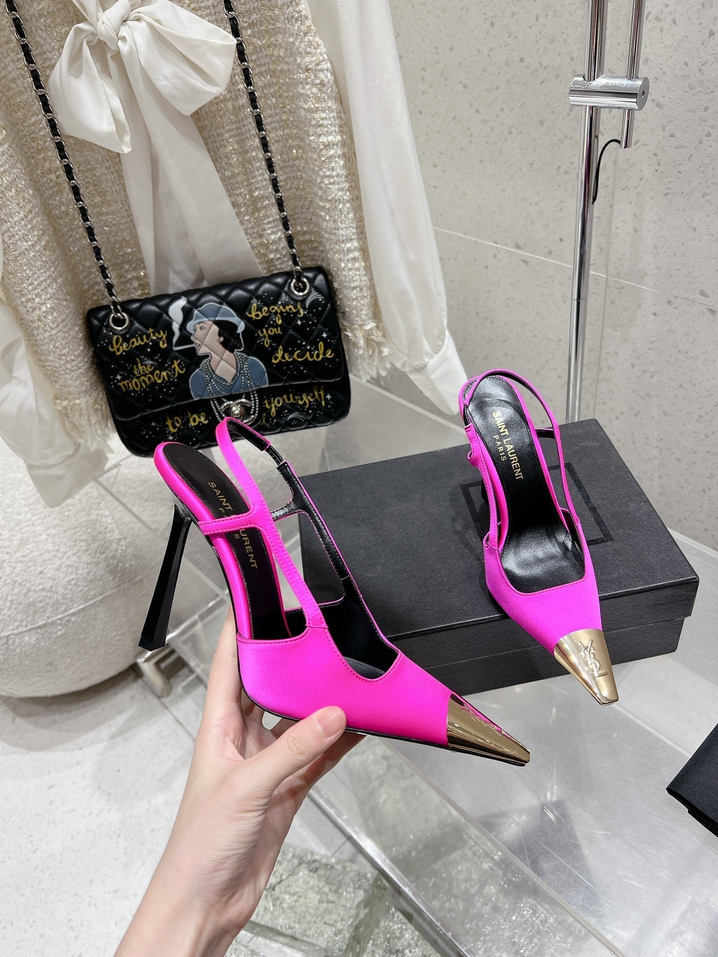 HIGH HEEL 10 CM SLINGBACK IN BRIGHT PINK CALFSKIN WITH GOLD HARDWARE - 35