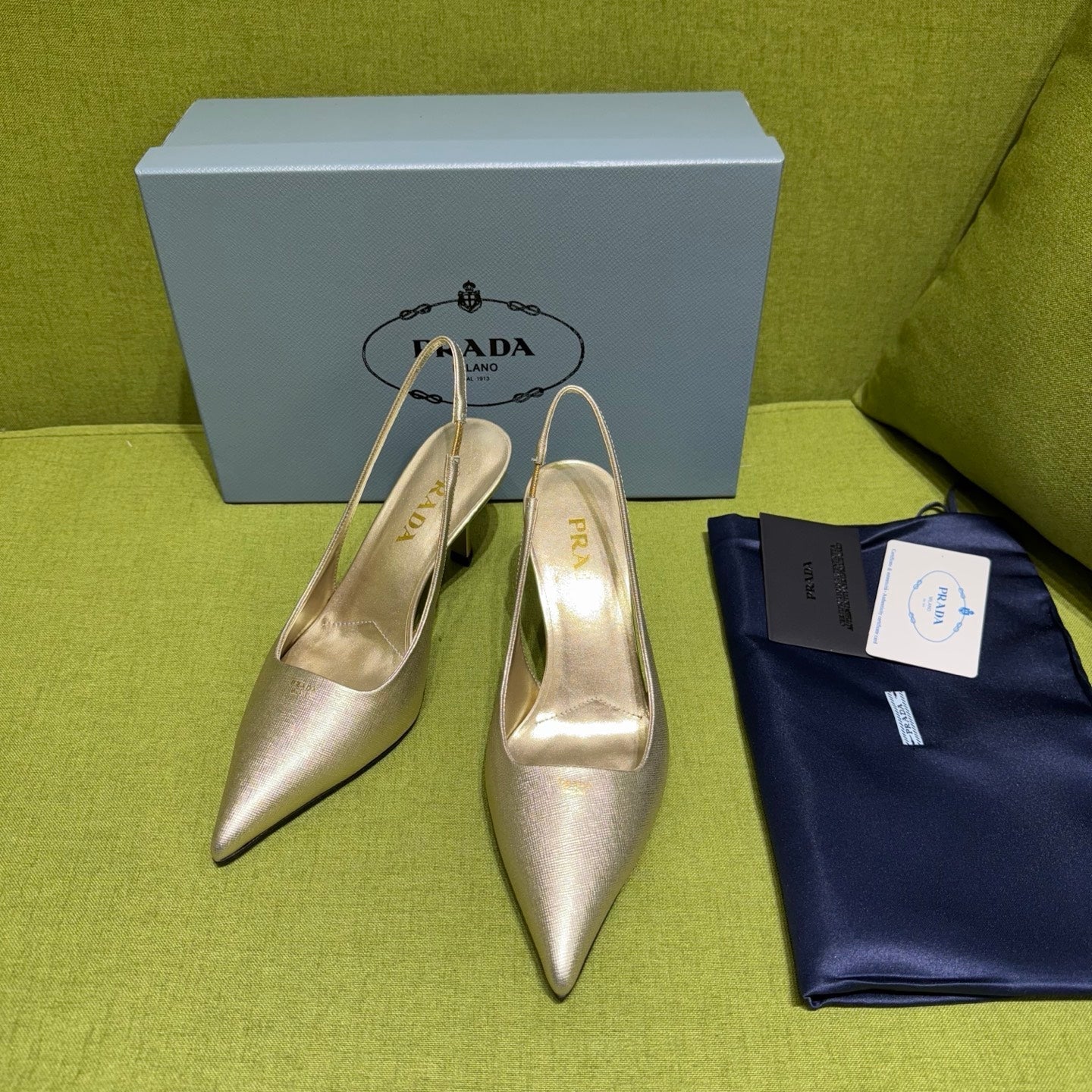 PRADA 25S SLINGBACK HIGH HEELS 75 MM IN GOLD SHEEPSKIN - 35