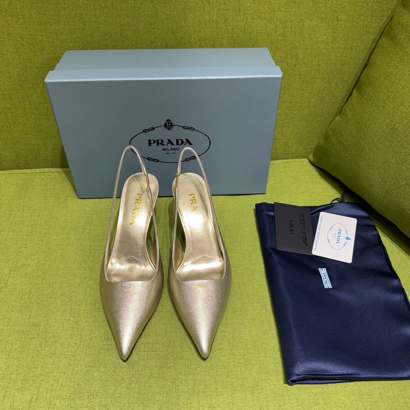PRADA 25S SLINGBACK HIGH HEELS 75 MM IN GOLD SHEEPSKIN - 35