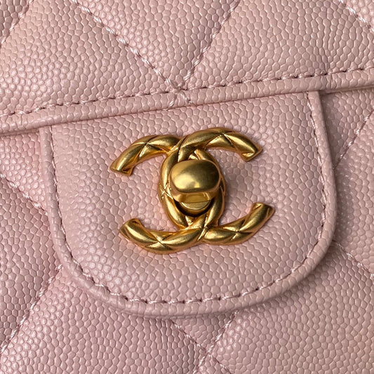CHANEL 25S СУМКА FLAP BAG 18 СМ ЗІ СВІТЛО-РОЖЕВОЇ ЗЕРНИСТОЇ ШКІРИ ЯГНЯТИ З ВЕРХНЬОЮ РУЧКОЮ