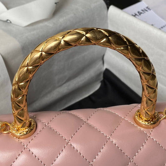 CHANEL 25S КЛАСИЧНА СУМКА COCO HANDLE 23 СМ ЗІ СВІТЛО-РОЖЕВОЇ ШКІРИ ЯГНЯТИ ІЗ ЗОЛОТОЮ ФУРНІТУРОЮ