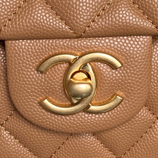 CHANEL 25S СУМКА-ФЛЕП 22 СМ, СВІТЛО-КОРИЧНЕВА ІКРЯНА ШКІРА, ФУРНІТУРА ЗІ ЗОЛОТА