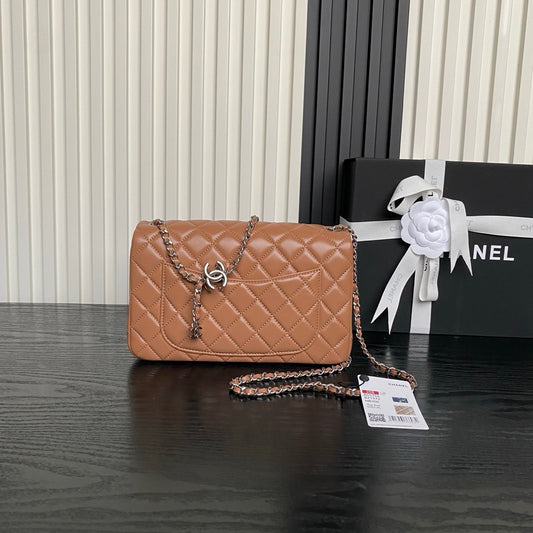 CHANEL 25S СУМКА FLAP BAG 23, ТЕМНИЙ КАРАМЕЛЬНИЙ КОЛІР, ТЕЛЯЧА ШКІРА, СРІБНА ФУРНІТУРА