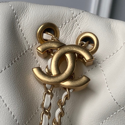 CHANEL 25S СУМКА HOBO 45 З КРЕМОВО-БІЛОЇ ОВЕЧОЇ ШКІРИ