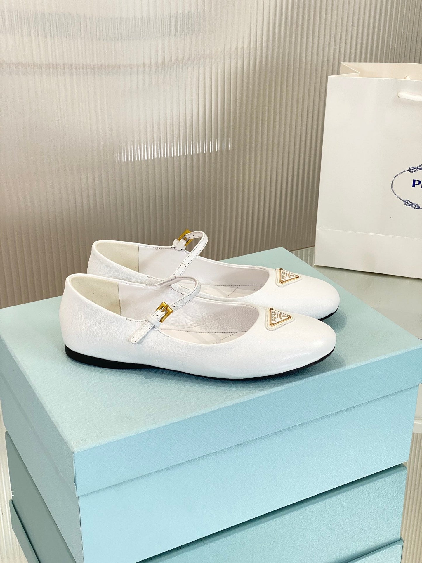 PRA NAPPA MARY JANE FLAT WHITE LAMBSKIN - 35