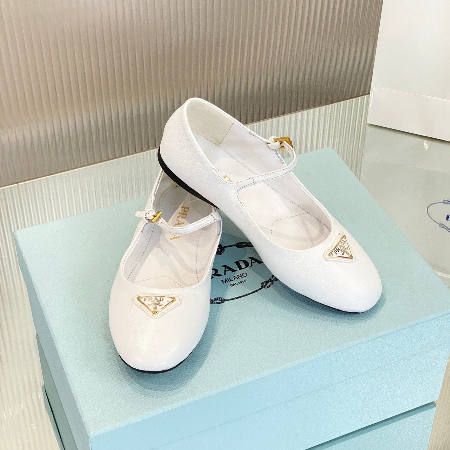 PRA NAPPA MARY JANE FLAT WHITE LAMBSKIN - 35
