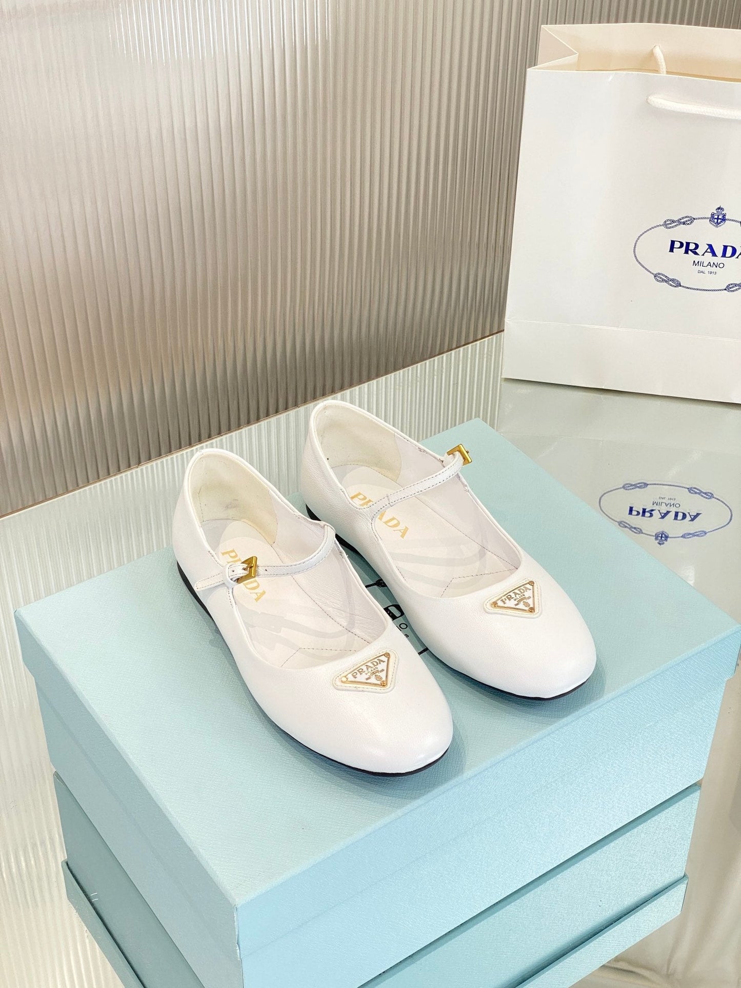 PRA NAPPA MARY JANE FLAT WHITE LAMBSKIN - 35