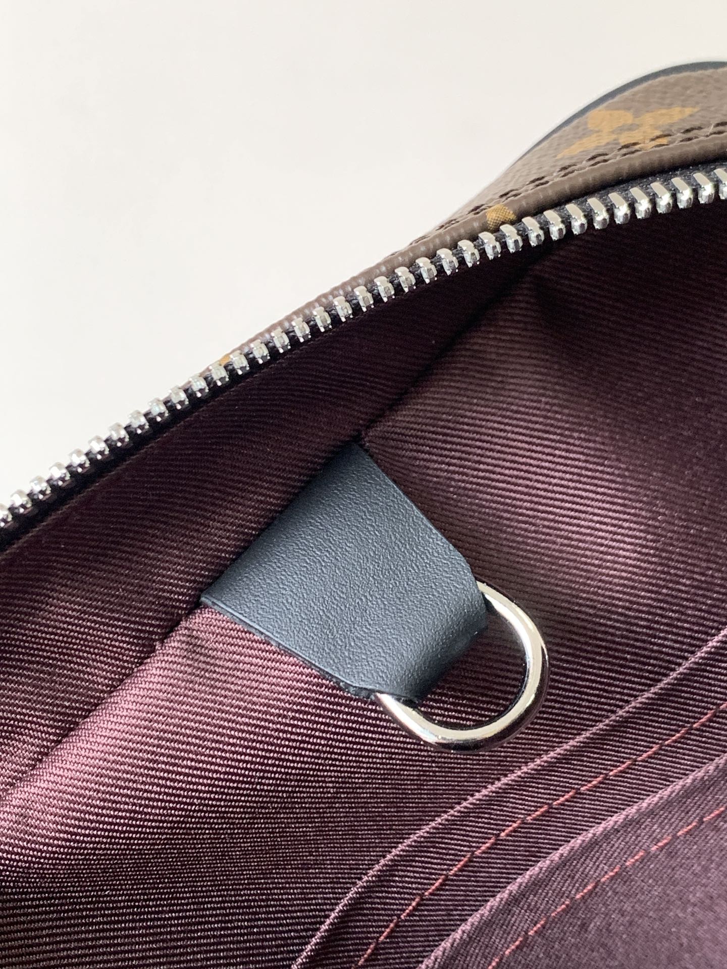 LV 25S PORTE- DOCUMENTS VOYAGE 41 IN BROWN AND BLACK EMBOSSED DAMIER INFINI CALFSKIN