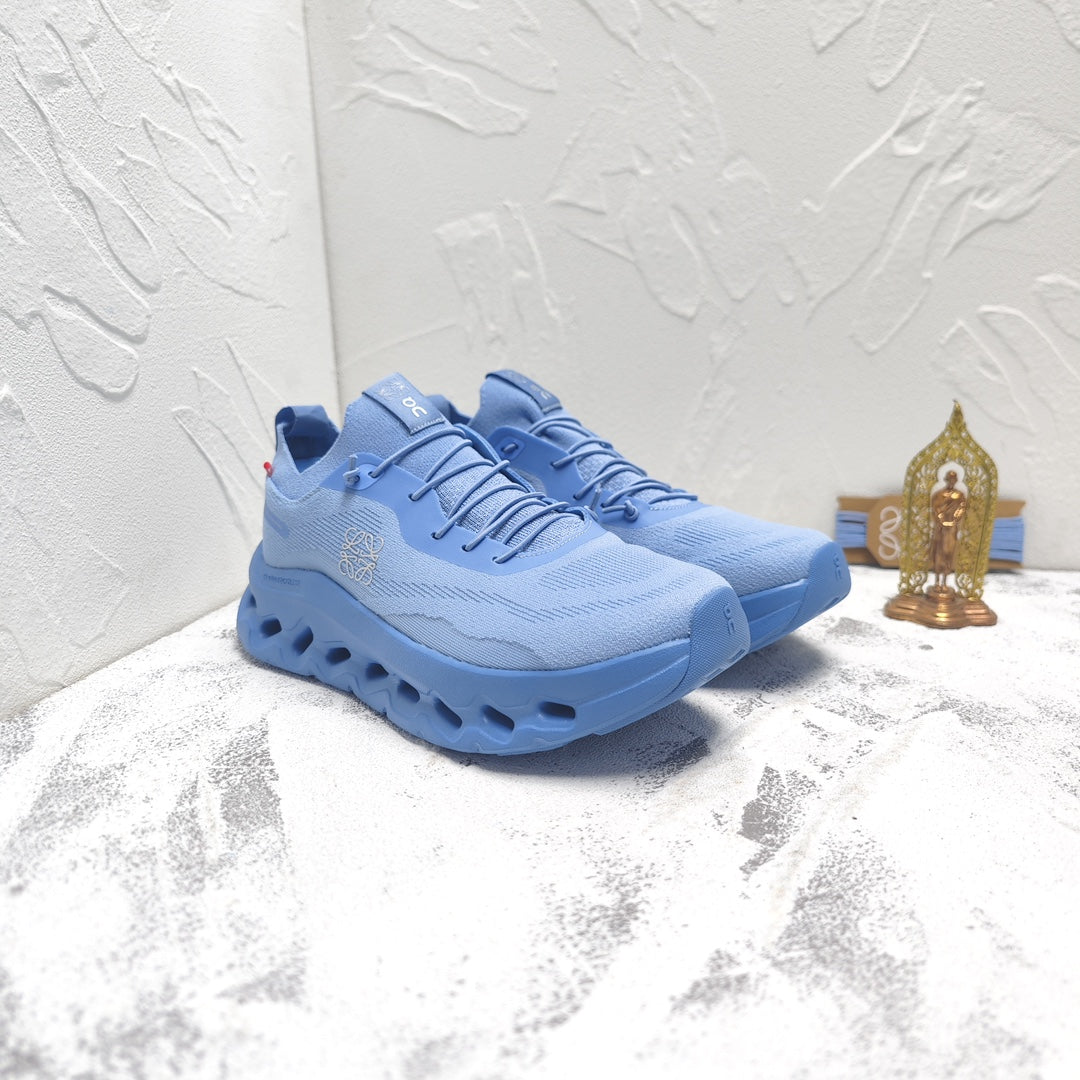 CLOUDTILT SNEAKER IN CORNFLOWER BLUE RECYCLED POLYESTER - 35