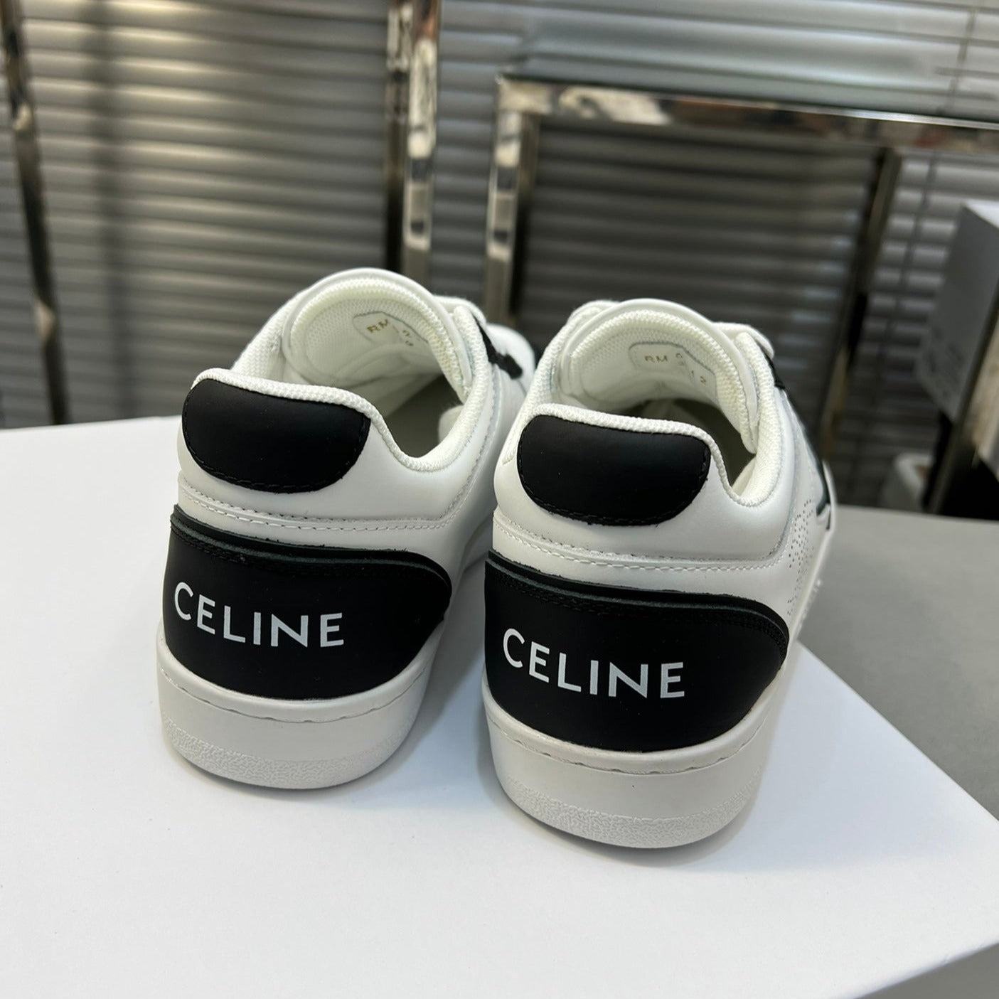 TRAINER LOW LACE-UP SNEAKER IN CALFSKIN, LAMINATED CALFSKIN AND SUEDE CALFSKIN OPTIC BLACK WHITE - 35