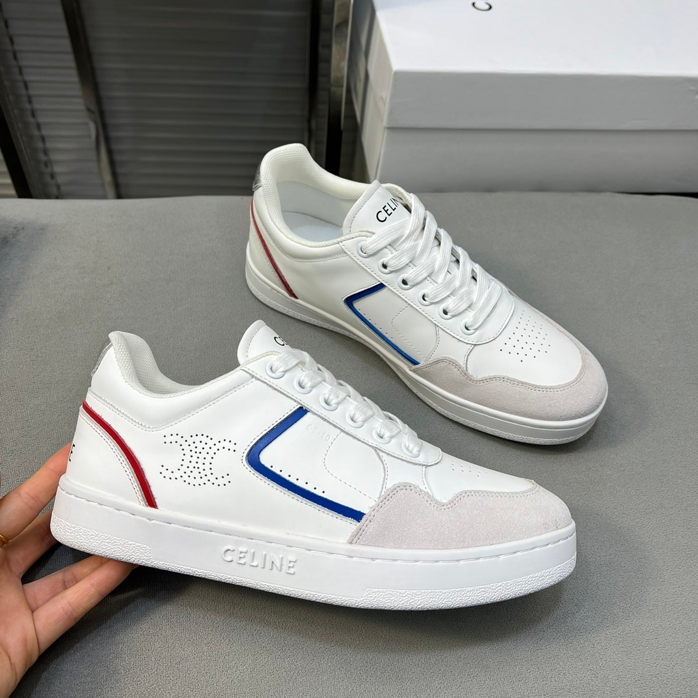 TRAINER LOW LACE-UP SNEAKER IN CALFSKIN, LAMINATED CALFSKIN AND SUEDE CALFSKIN OPTIC WHITE/BLUE/RED/SILVER - 35