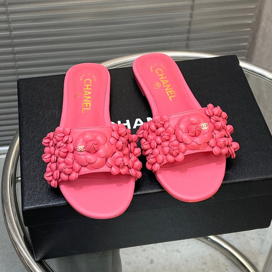 SLIPPERS CAMELLIA IN PINK CALFSKIN - 35