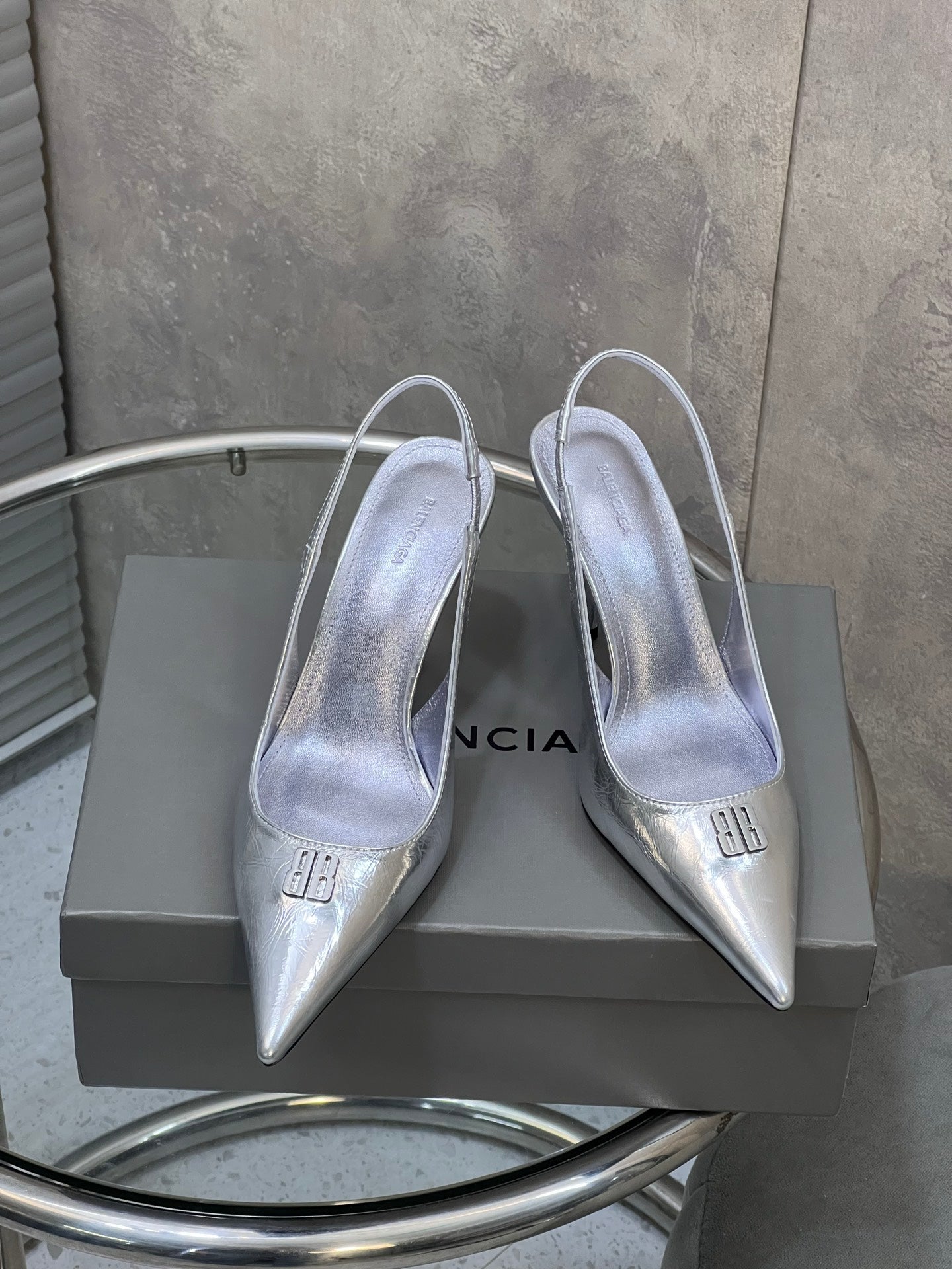 BALENCIAGA 25S HIGH-HEEL SLINGBACK 85 MM IN SILVER COW LEATHER - 35