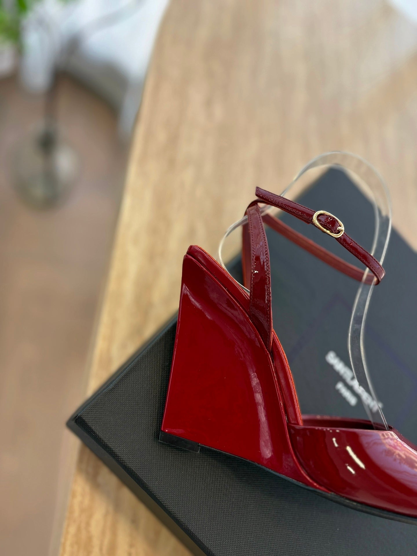 LA SCANDALE HIGH 10 CM WEDGE SANDALS IN CRIMSON RED PATENT LEATHER - 35