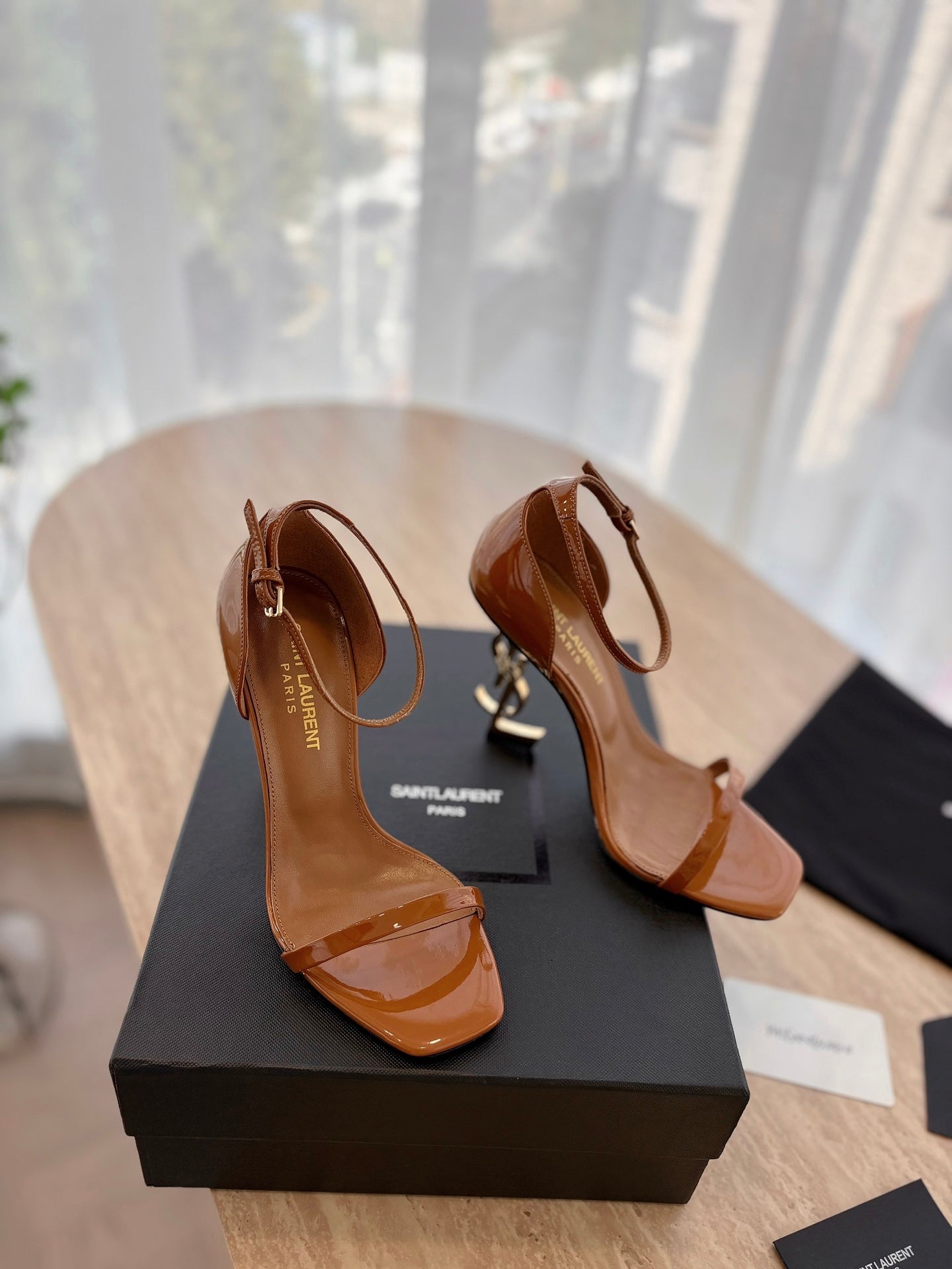 CLASSIC HIGH HEELS 10 CM IN BRONZE BROWN PATENT CALFSKIN - 35