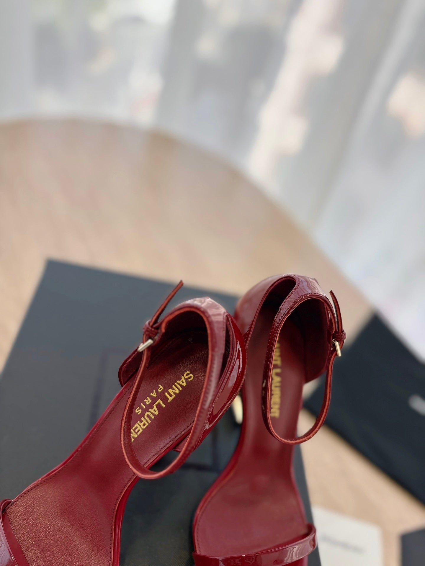 CLASSIC HIGH HEELS 10 CM IN CRIMSON RED PATENT CALFSKIN - 35