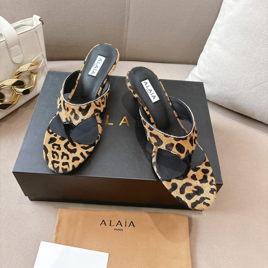 ALAIA HEELED THONG 25S 55 MM IN LEOPARD PONY HAIR LEATHER - 35