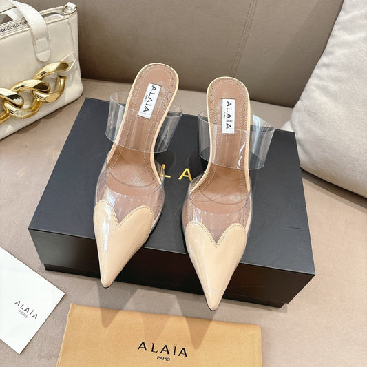 МУЛІ НА ПЛАТФОРМІ ALAIA 26S НА ВИСОКИХ ПІДБОРАХ 95 ММ З ГЛЯНЦЕВОЇ ТЕЛЯЧОЇ ШКІРИ БЕЖЕВОГО КОЛЬОРУ