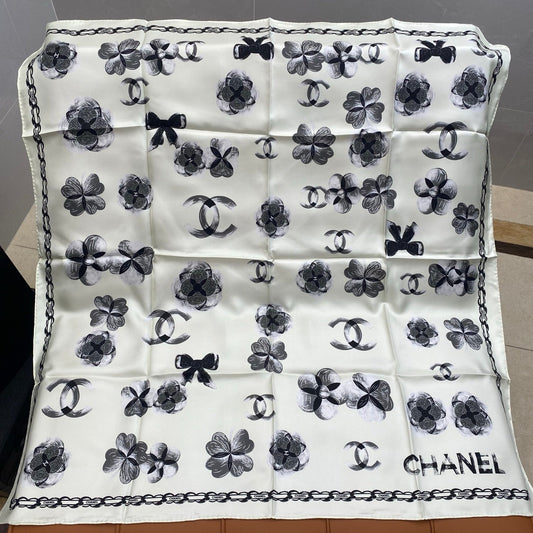 ШАРФ CHANEL 25S 90 З ШОВКУ 703654