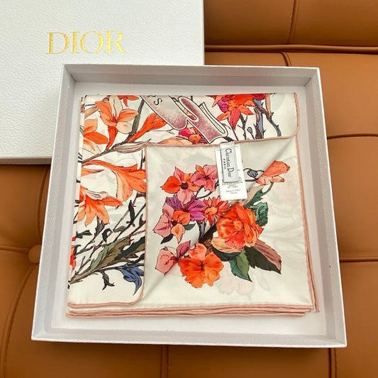 ХУСТКА DIOR 90 СМ З ШОВКОВОЇ ТКАНИНИ 703662