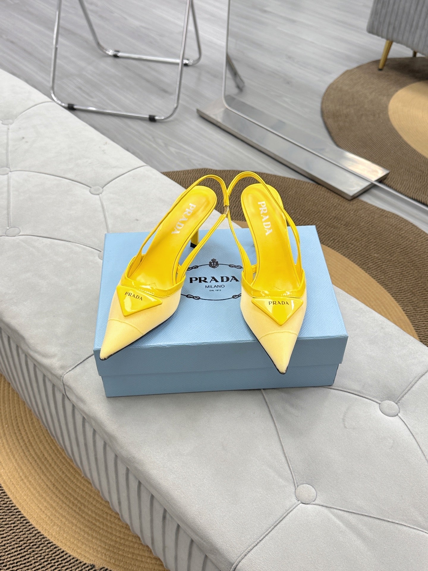 PRADA 25S TRIANGLE LOGO SLINGBACK PUMPS IN YELLOW MESH FABRIC - 35