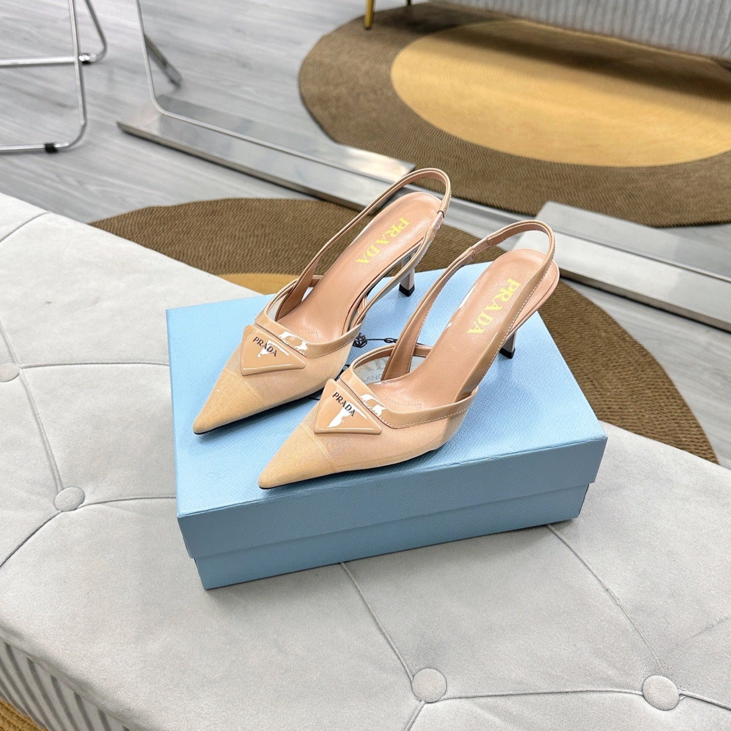 PRADA 25S TRIANGLE LOGO SLINGBACK PUMPS IN BEIGE MESH FABRIC - 35