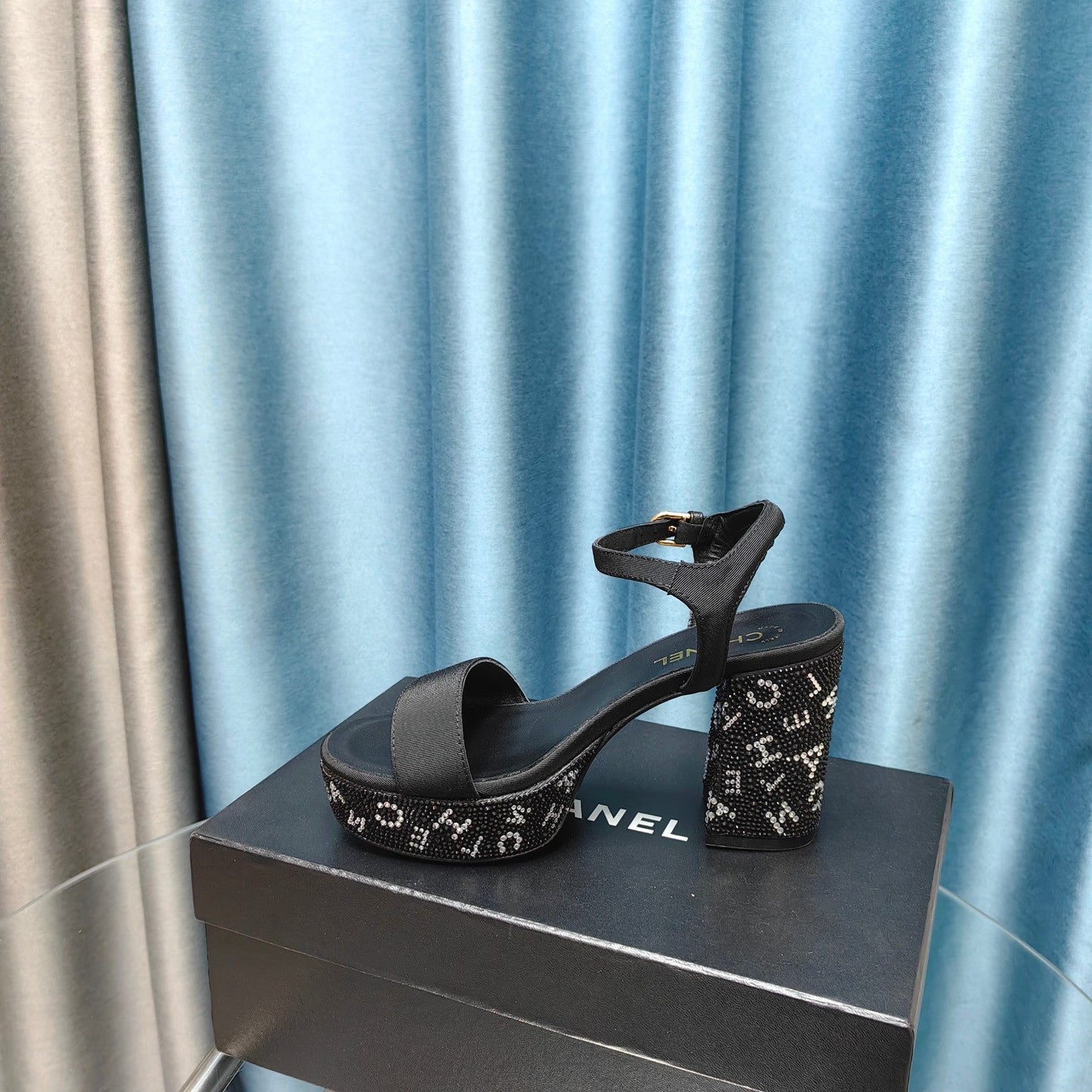Chunky Heel Rhinestone High Sandals Black Lambskin - 35
