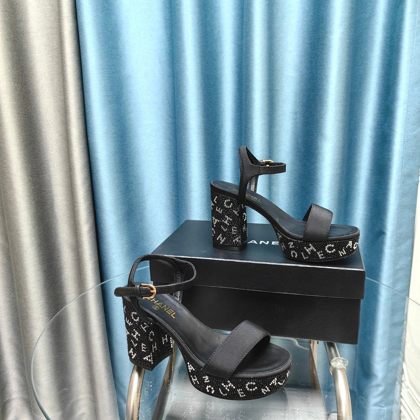 Chunky Heel Rhinestone High Sandals Black Lambskin - 35