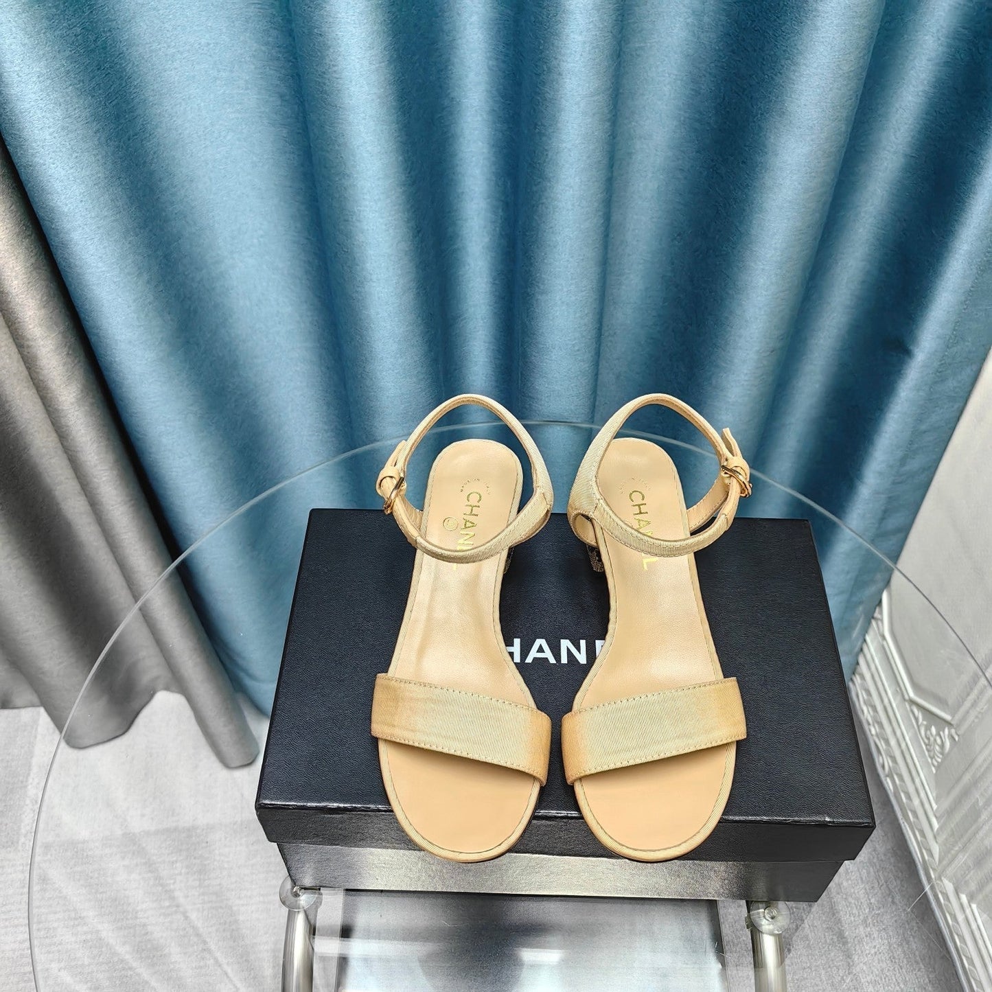 Chunky Heel Rhinestone Sandals Beige Cream Lambskin - 35