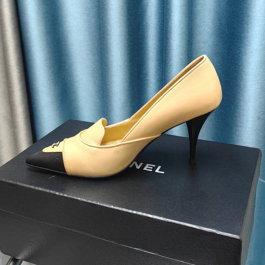 HIGH HEELS IN DARK CREAM MIX BLACK SHEEPSKIN - 35