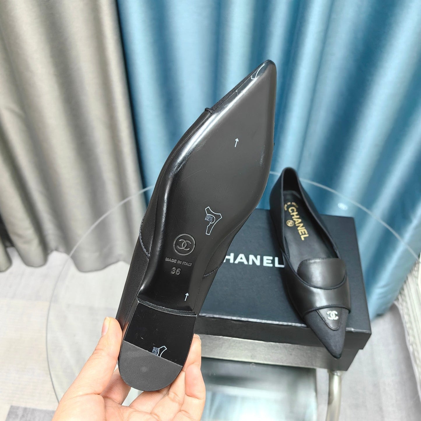 BALLET FLAT BLACK SHEEPSKIN POINTED TOE - 35