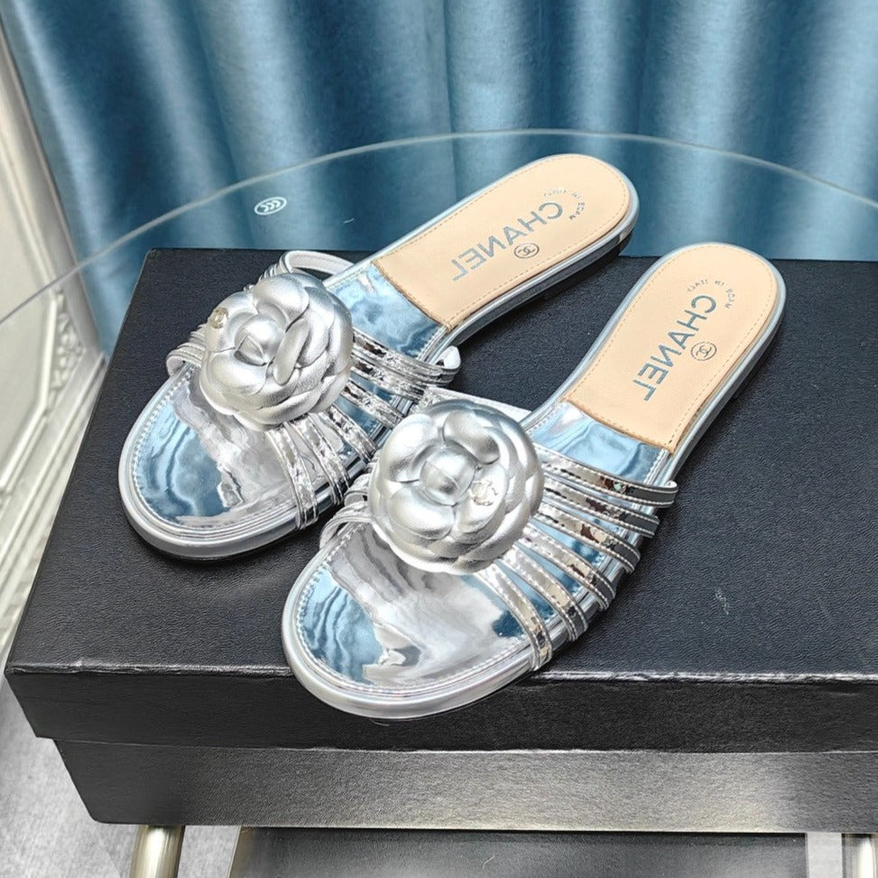 Camellia Slide Slippers Silver Lambskin - 35