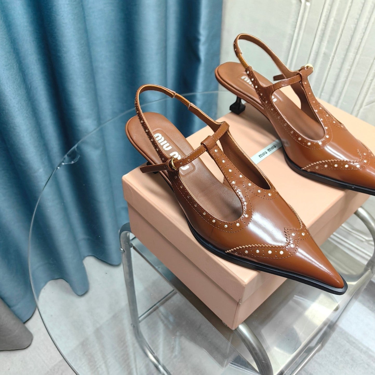 SLINGBACK CARAMEL COLOR LAMBSKIN WITH T- STRAPS - 35