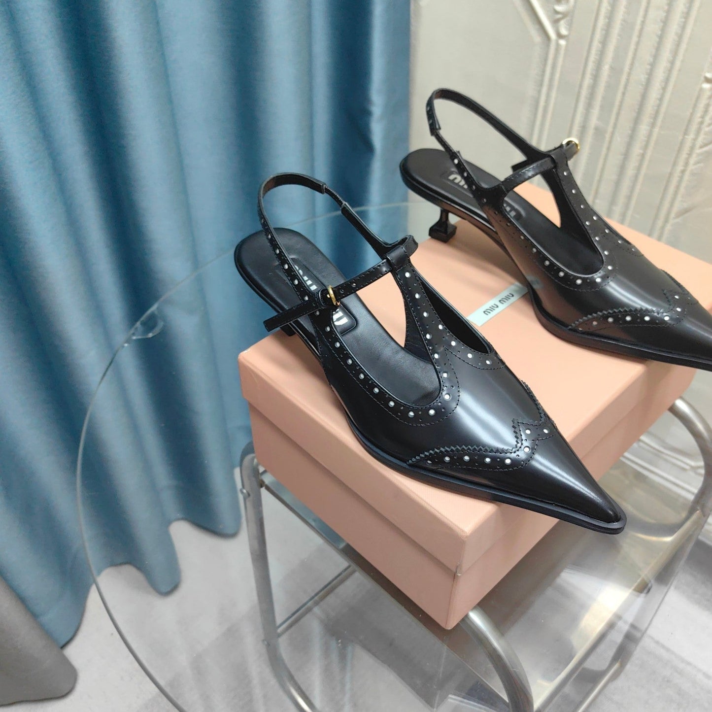 SLINGBACK BLACK LAMBSKIN WITH T- STRAPS - 35