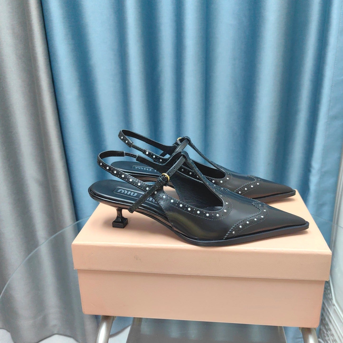 SLINGBACK BLACK LAMBSKIN WITH T- STRAPS - 35