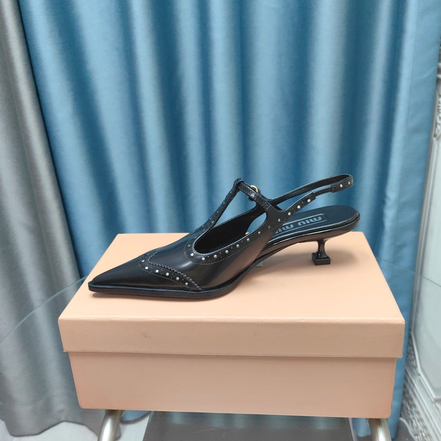 SLINGBACK BLACK LAMBSKIN WITH T- STRAPS - 35