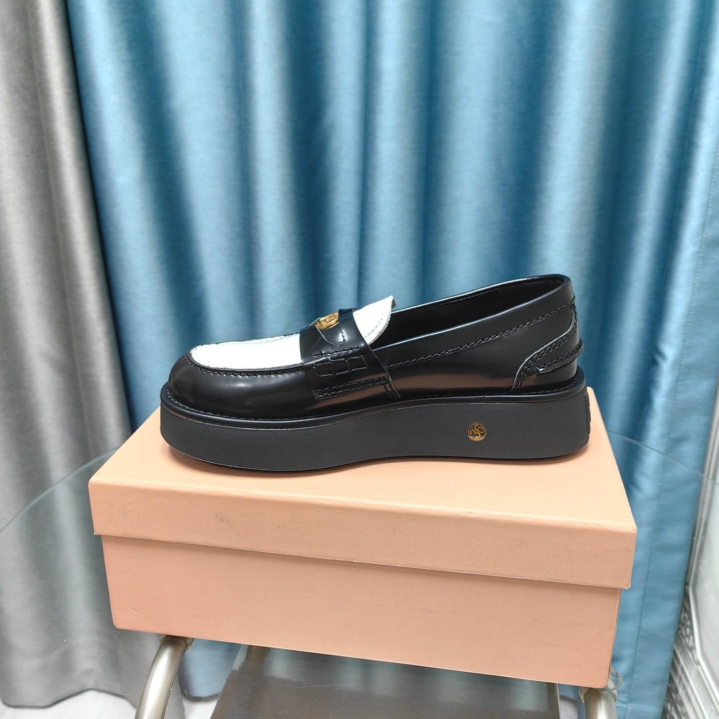 THICK-SOLED LOAFERS SHOES BLACK MIX WHITE COWHIDE - 35
