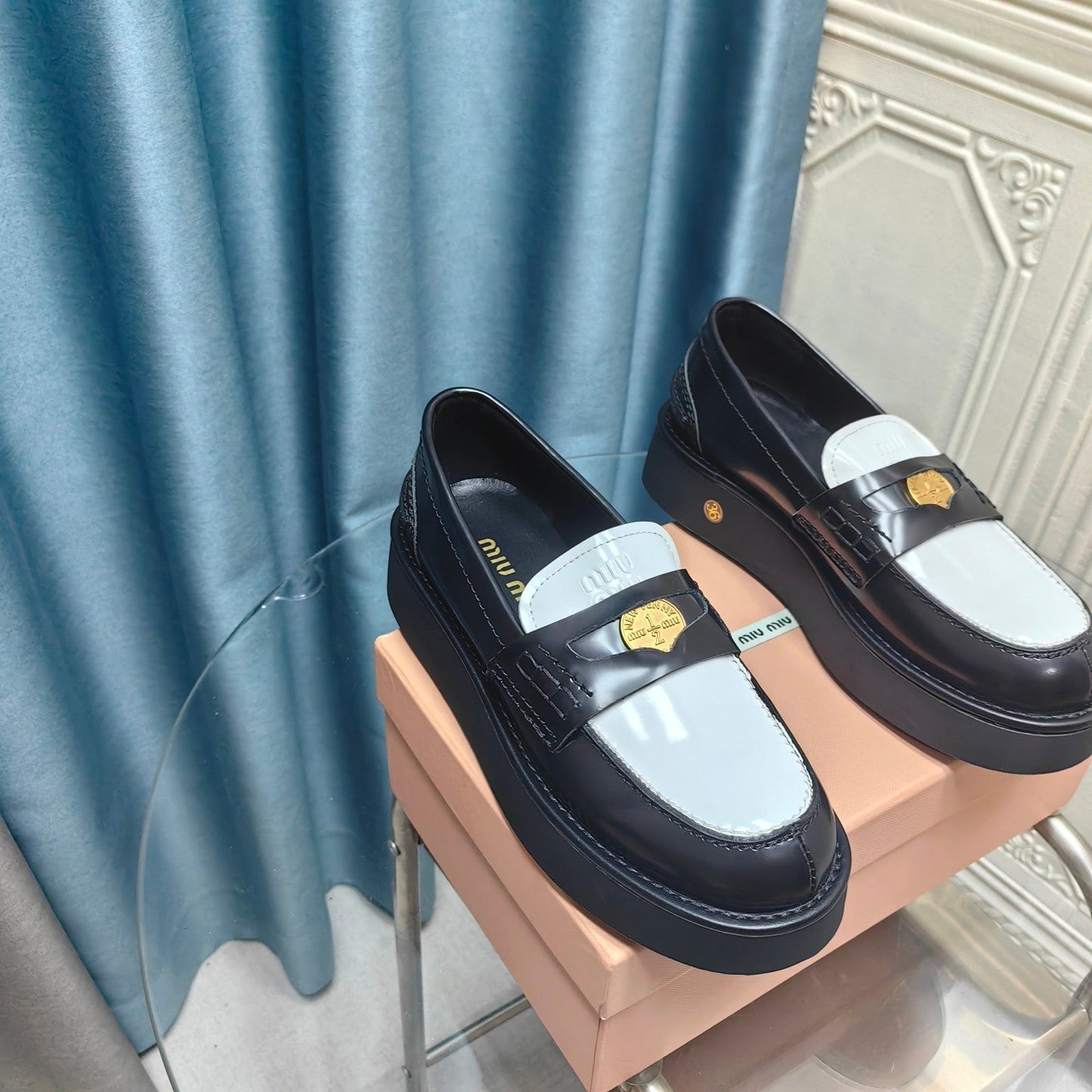 THICK-SOLED LOAFERS SHOES BLACK MIX WHITE COWHIDE - 35
