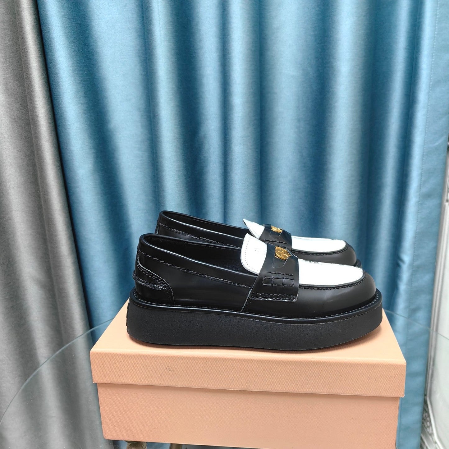 THICK-SOLED LOAFERS SHOES BLACK MIX WHITE COWHIDE - 35