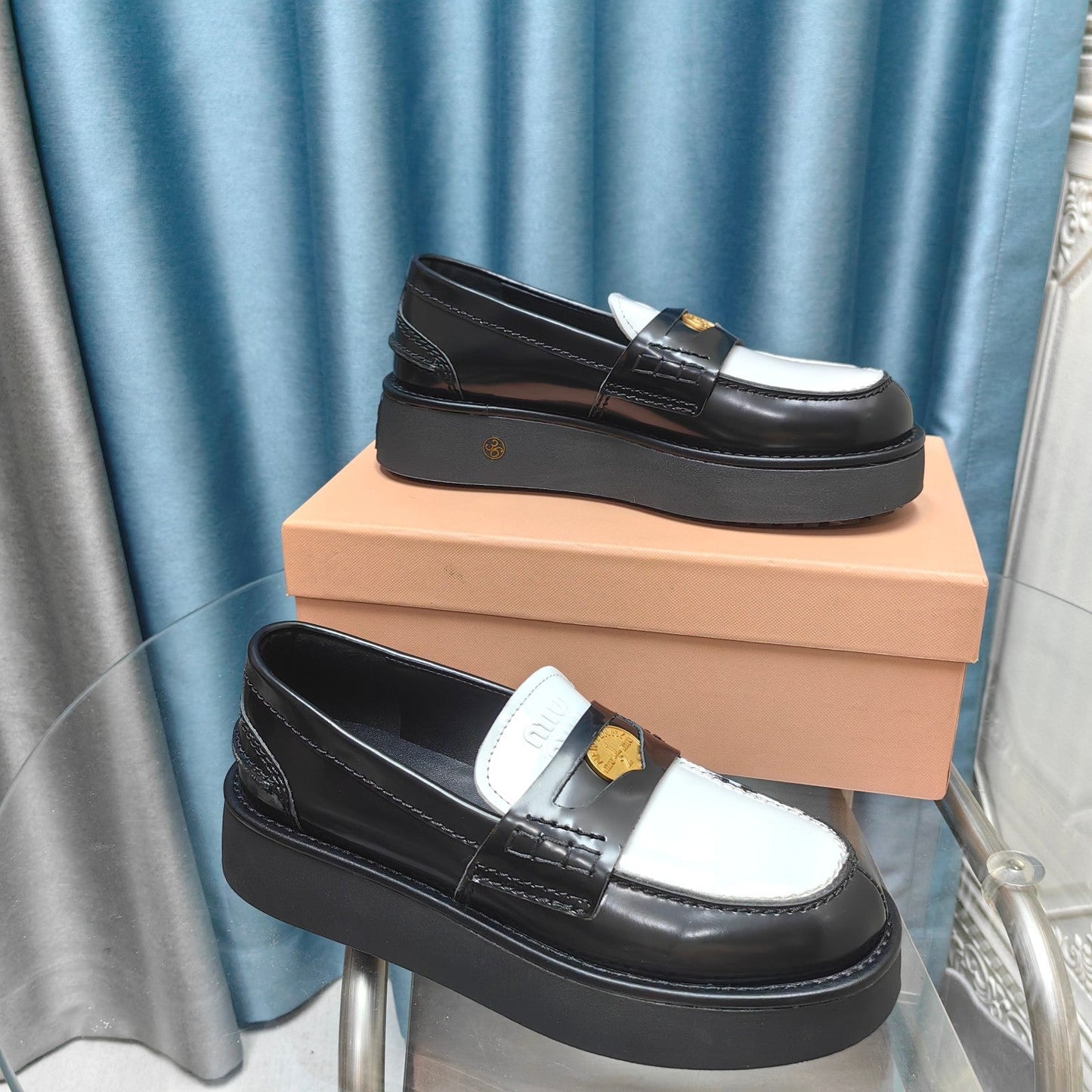 THICK-SOLED LOAFERS SHOES BLACK MIX WHITE COWHIDE - 35