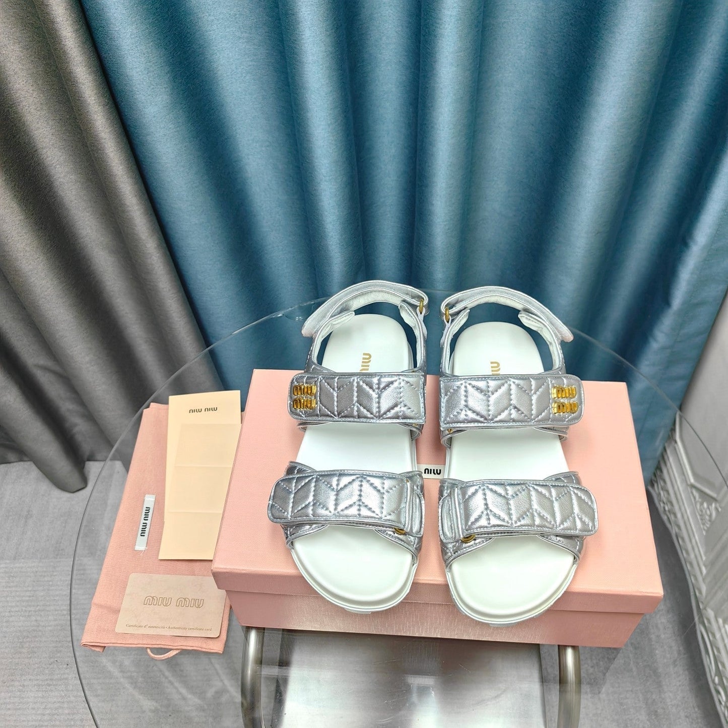 SANDALS WHITE MIX SILVER SHEEPSKIN WITH HORIZONTAL STRAPS - 35