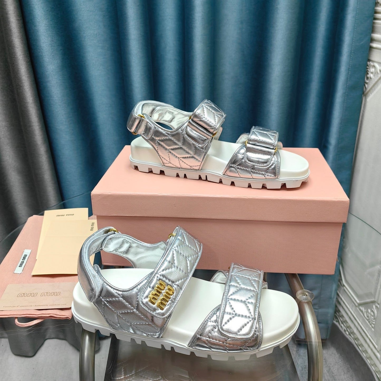 SANDALS WHITE MIX SILVER SHEEPSKIN WITH HORIZONTAL STRAPS - 35