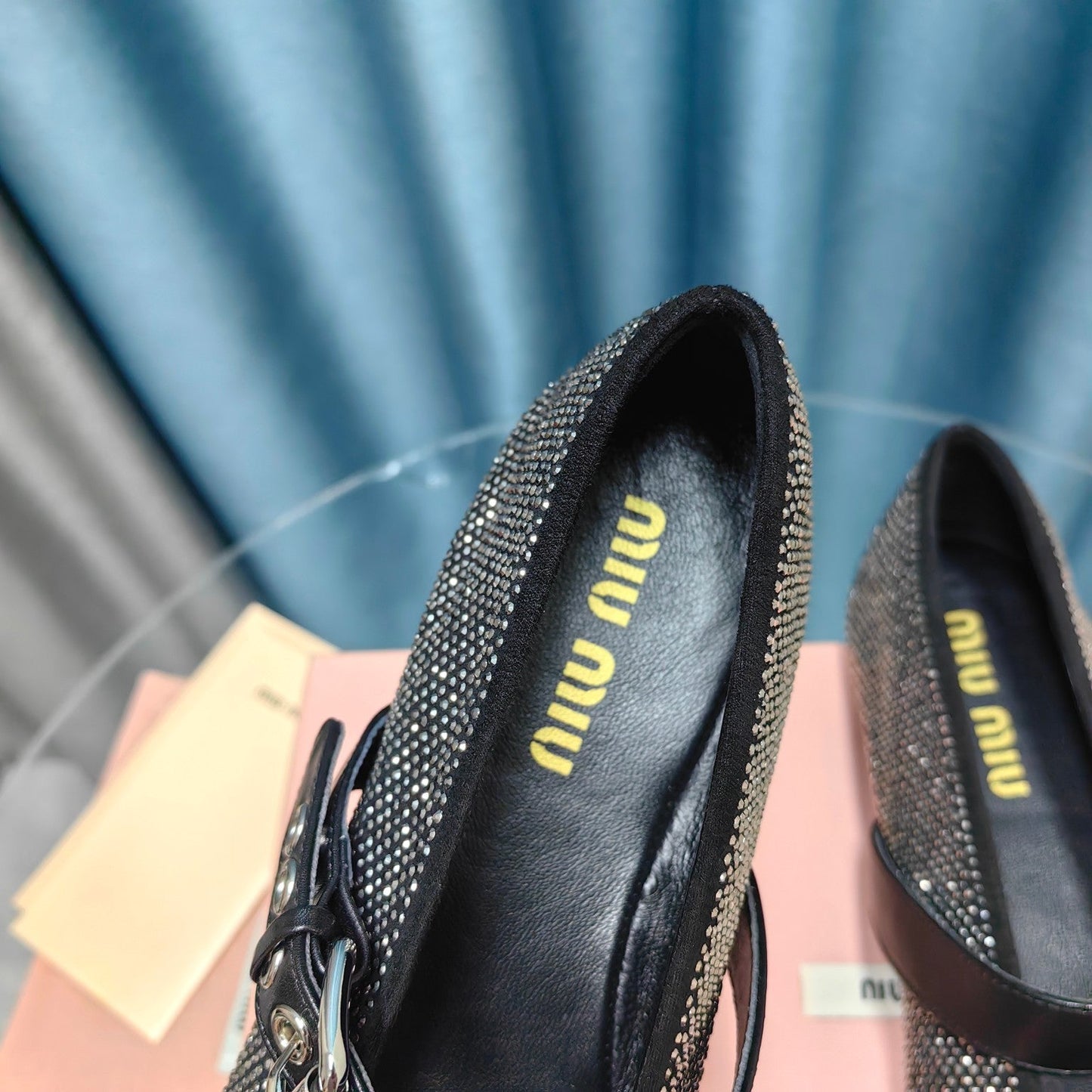MARY JANE SHOES BLACK COWHIDE - SEQUIN - 35