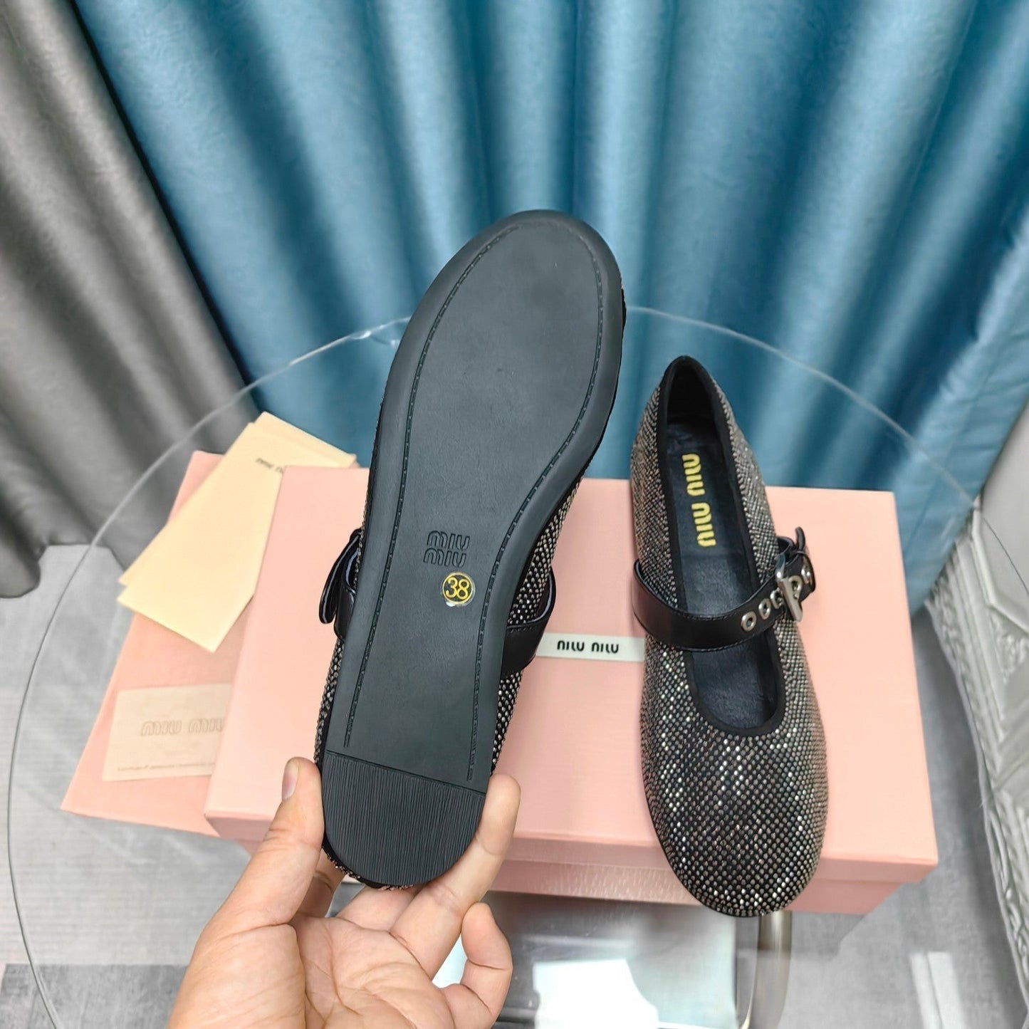 MARY JANE SHOES BLACK COWHIDE - SEQUIN - 35