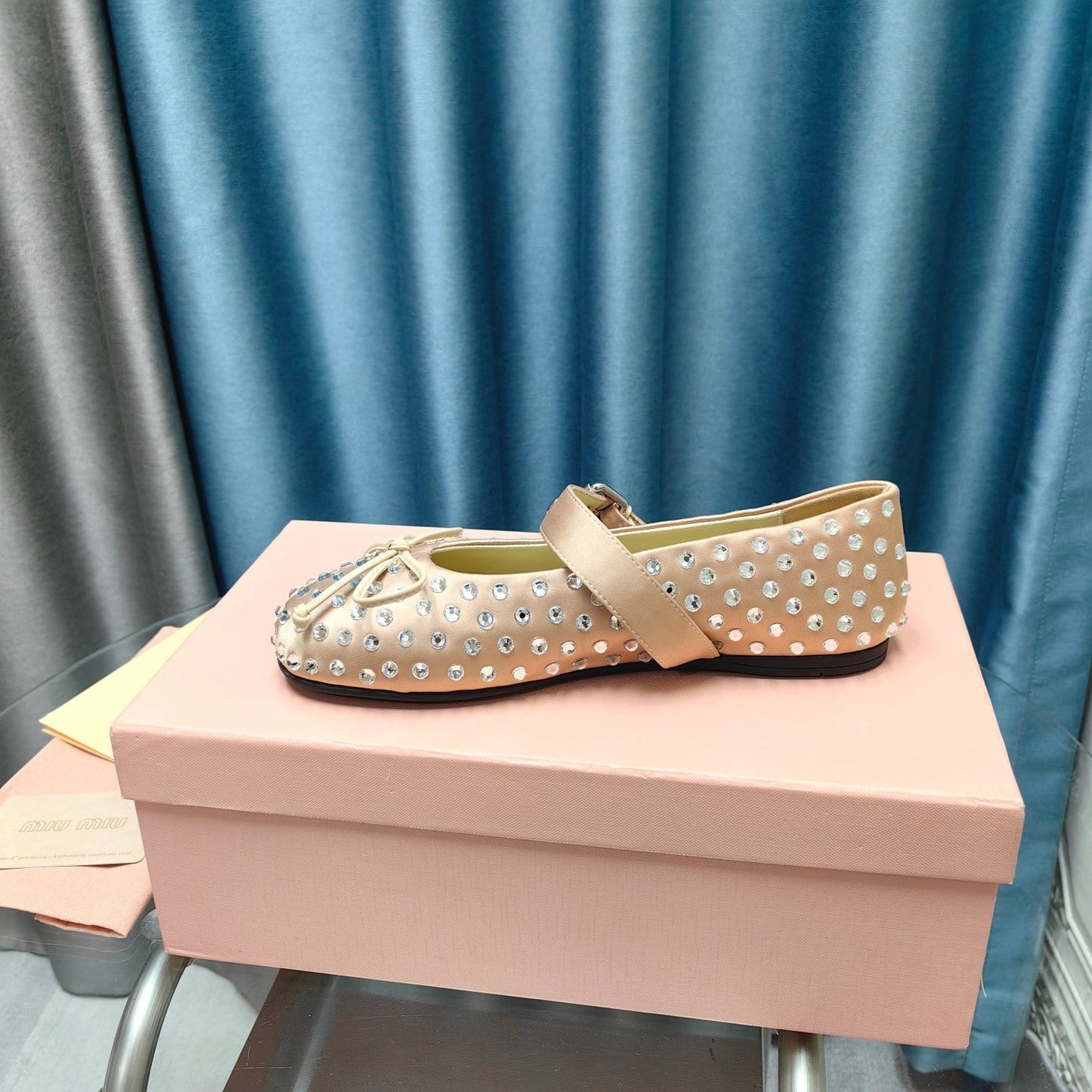 MARY JANE SHOES METALLIC GOLD COWHIDE WITH DIAMOND - 35