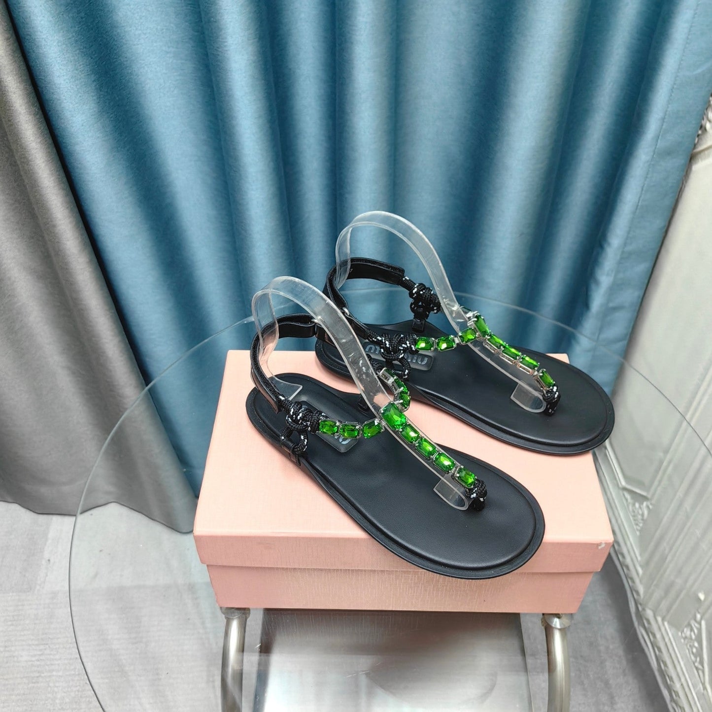 FLIP-FLOPS BLACK COWHIDE WITH CRYSTALS-KELLY GREEN - 34
