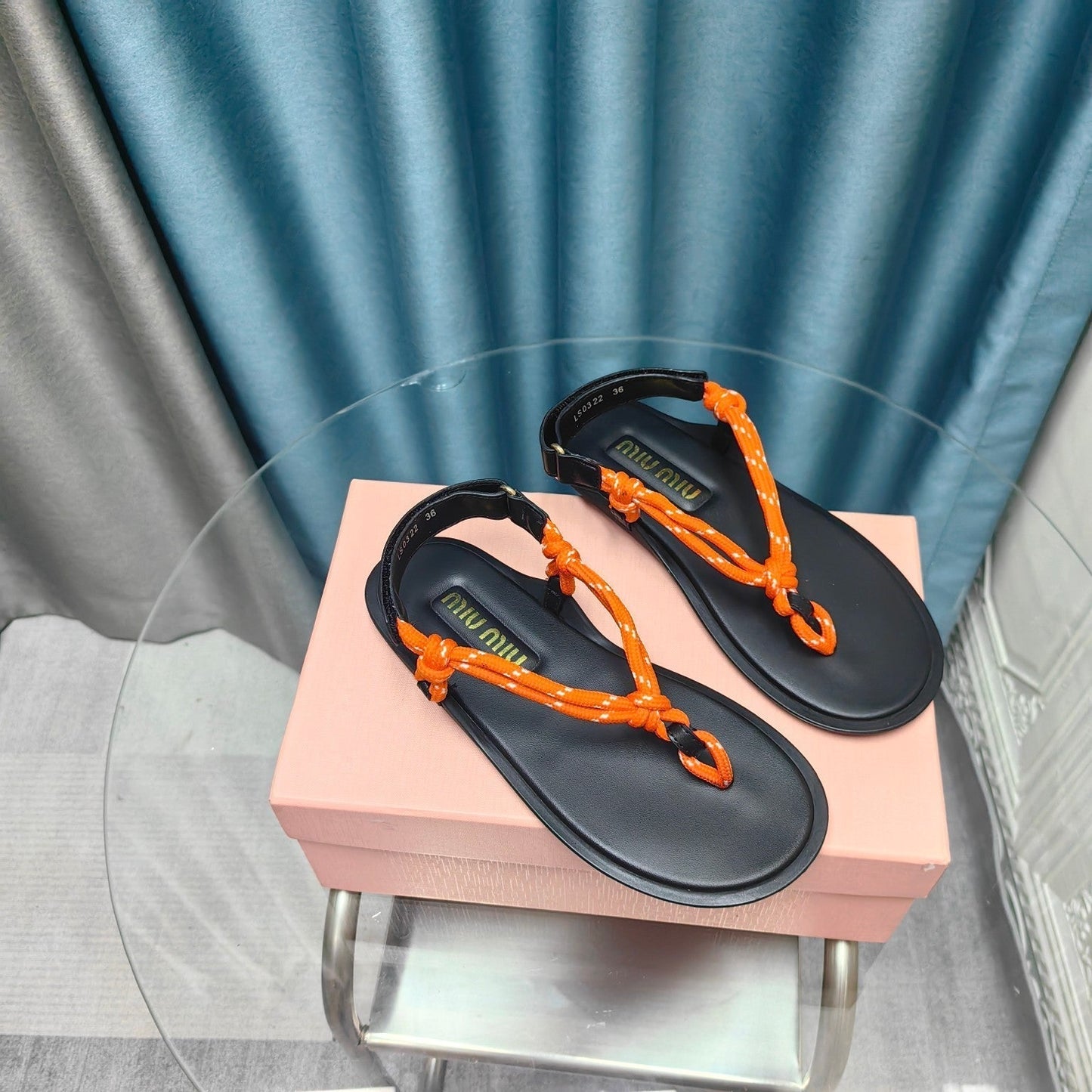 FLIP-FLOPS SANDAL BLACK SHEEPSKIN WITH ORANGE STRAP - 34